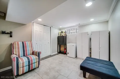 412 East 89th Place Chicago IL 60619