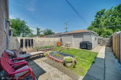 412 East 89th Place Chicago IL 60619