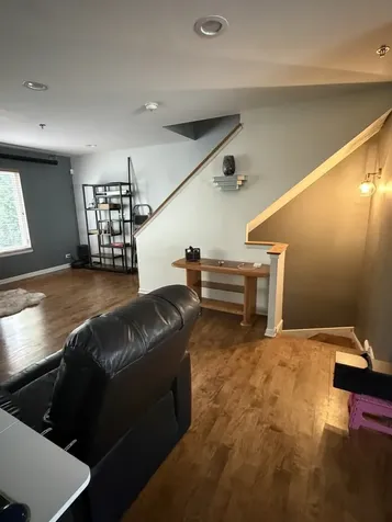 425 South Harvey Avenue Oak Park IL 60302