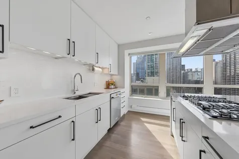 800 North Michigan Avenue Chicago IL 60611