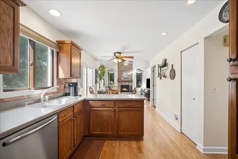 504 Carriage Hill Road Island Lake IL 60042