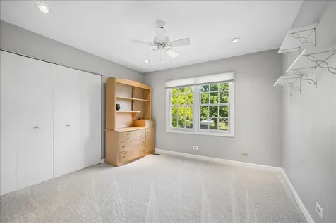 504 Carriage Hill Road Island Lake IL 60042