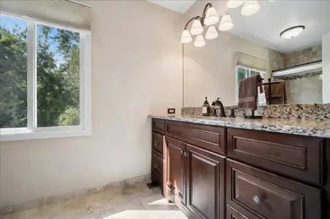 504 Carriage Hill Road Island Lake IL 60042