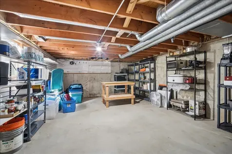 504 Carriage Hill Road Island Lake IL 60042