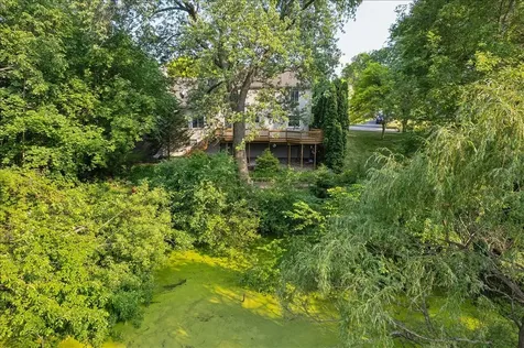 504 Carriage Hill Road Island Lake IL 60042