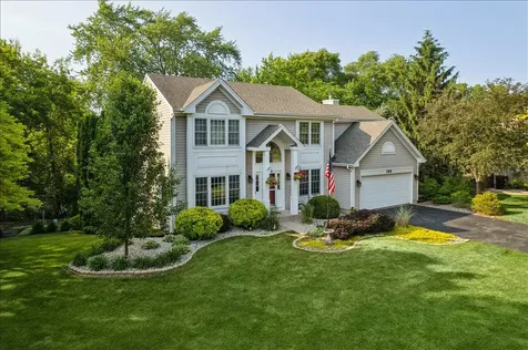 504 Carriage Hill Road Island Lake IL 60042