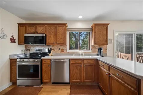 504 Carriage Hill Road Island Lake IL 60042