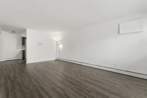 312 Luella Avenue Calumet City IL 60409