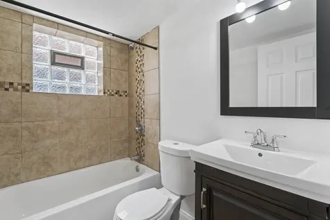 312 Luella Avenue Calumet City IL 60409