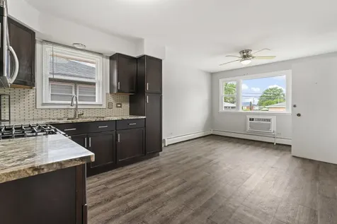 312 Luella Avenue Calumet City IL 60409