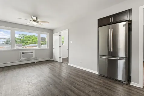 312 Luella Avenue Calumet City IL 60409