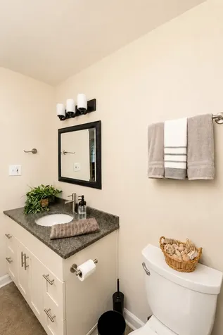 1041 West Ogden Avenue Naperville IL 60563