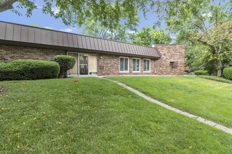 1041 West Ogden Avenue Naperville IL 60563