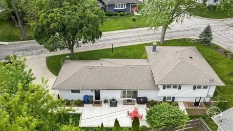 325 Hemlock Lane Naperville IL 60540