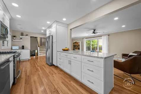 325 Hemlock Lane Naperville IL 60540