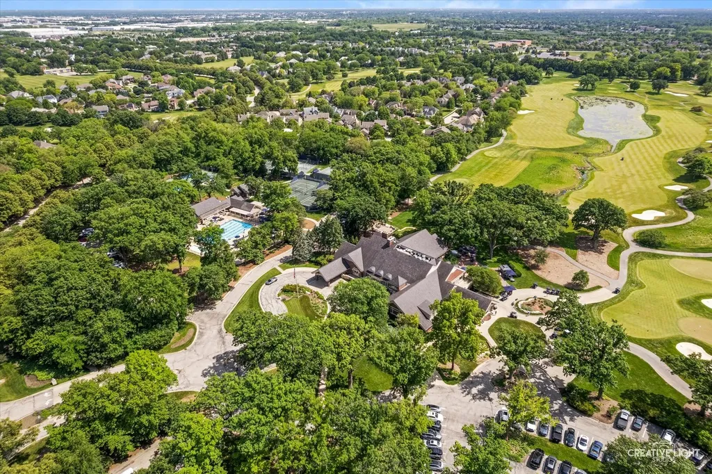 1585 Woodcrest Court Aurora IL 60502