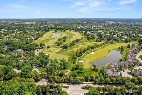 1585 Woodcrest Court Aurora IL 60502