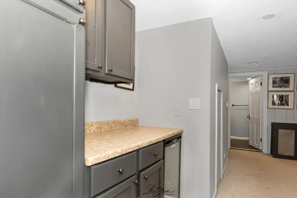 5623 North Newcastle Avenue Chicago IL 60631