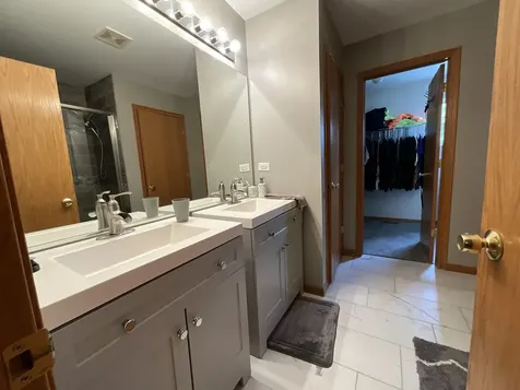 7704 Scarlett Oak Drive Plainfield IL 60586
