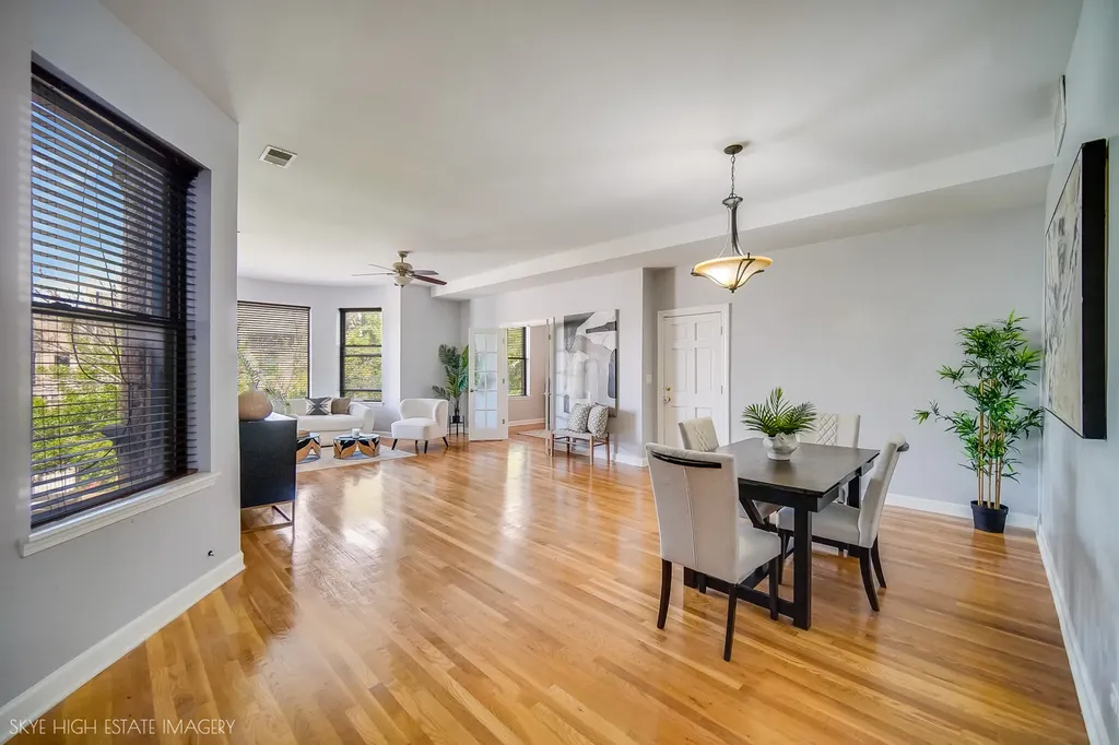 4935 South Vincennes Avenue Chicago IL 60615