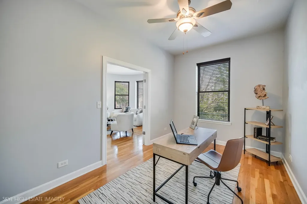4935 South Vincennes Avenue Chicago IL 60615