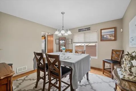 1113 Annandale Drive Elgin IL 60123