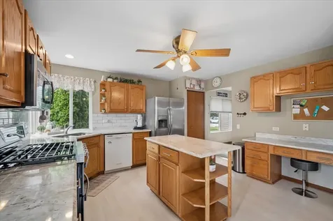 1113 Annandale Drive Elgin IL 60123