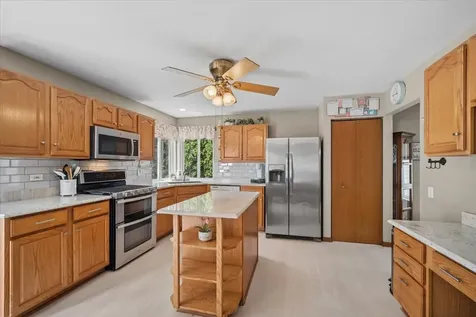 1113 Annandale Drive Elgin IL 60123
