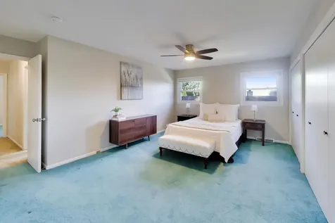 2003 East Lillian Lane Arlington Heights IL 60004