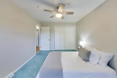 2003 East Lillian Lane Arlington Heights IL 60004
