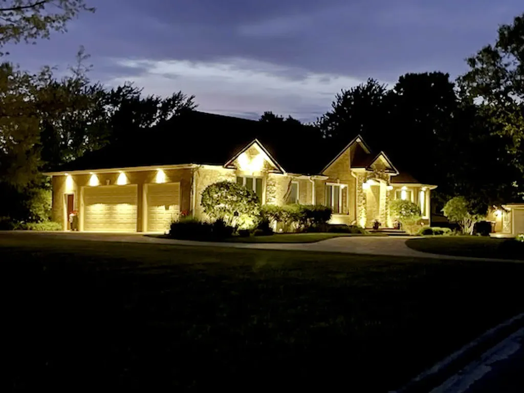 5805 North Barrington Road Morris IL 60450