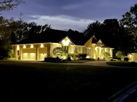 5805 North Barrington Road Morris IL 60450