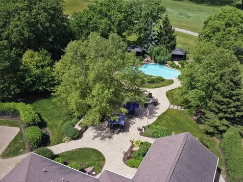 5805 North Barrington Road Morris IL 60450