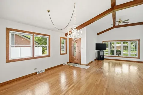 12624 South Massasoit Avenue Palos Heights IL 60463