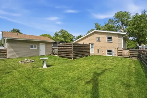 12624 South Massasoit Avenue Palos Heights IL 60463