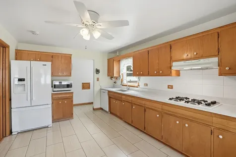 12624 South Massasoit Avenue Palos Heights IL 60463