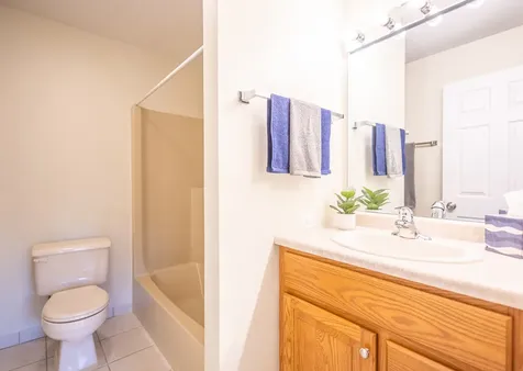 1420 Stonebridge Circle Wheaton IL 60189