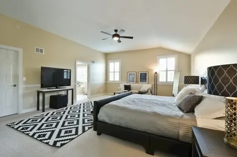 5393 Promontory Lane Long Grove IL 60047