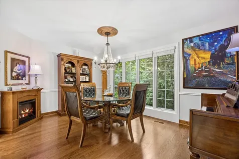 14 Tartan Ridge Road Burr Ridge IL 60527