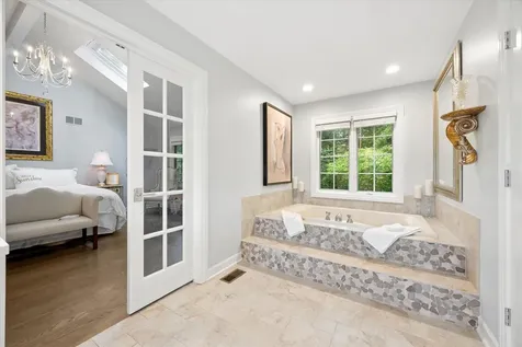 14 Tartan Ridge Road Burr Ridge IL 60527