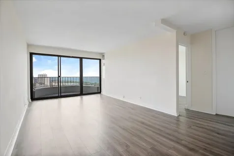 2020 North Lincoln Park West Chicago IL 60614