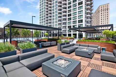 2020 North Lincoln Park West Chicago IL 60614