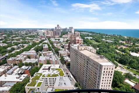 2020 North Lincoln Park West Chicago IL 60614