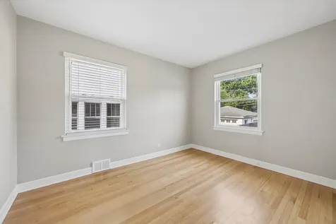 631 South Ashland Avenue La Grange IL 60525