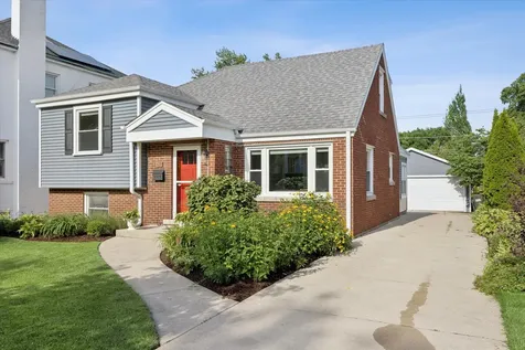 631 South Ashland Avenue La Grange IL 60525
