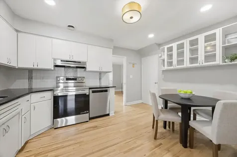 631 South Ashland Avenue La Grange IL 60525