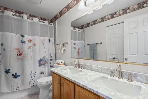 36844 North Deerview Drive Lake Villa IL 60046