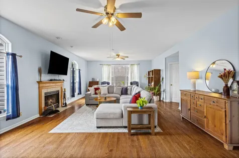 36844 North Deerview Drive Lake Villa IL 60046