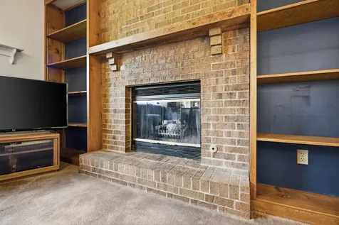 1730 Deer Run Drive Montgomery IL 60538
