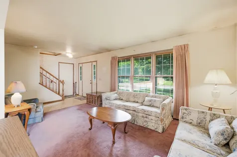 1730 Deer Run Drive Montgomery IL 60538